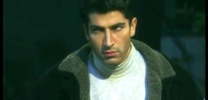 Турецкий сериал Безумное сердце 9 серия