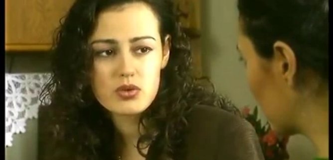 Турецкий сериал Безумное сердце 22 серия