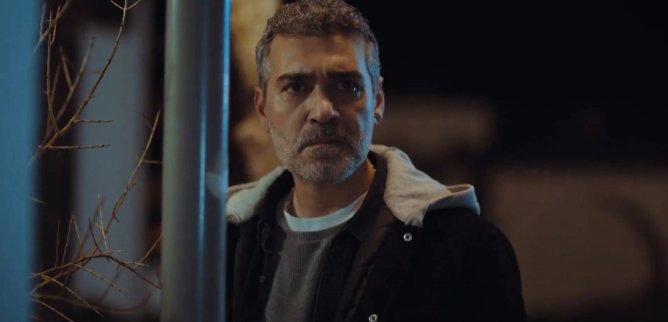 Турецкий сериал Синий изгнанник 11 серия
