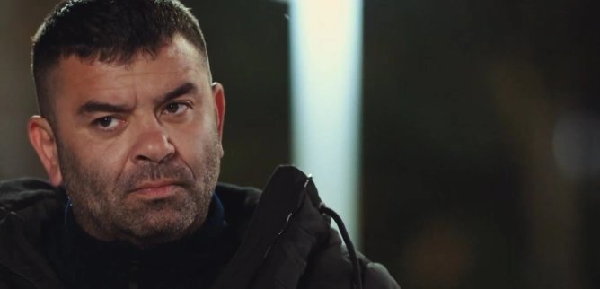 Турецкий сериал Синий изгнанник 13 серия