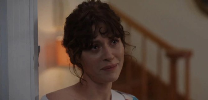 Турецкий сериал Ядовитый плющ 3 серия