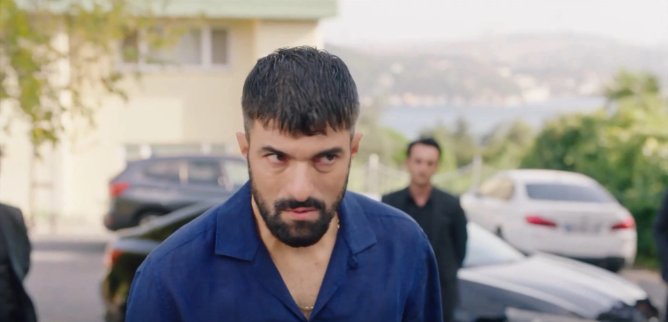 Турецкий сериал Меня зовут Фарах 16 серия