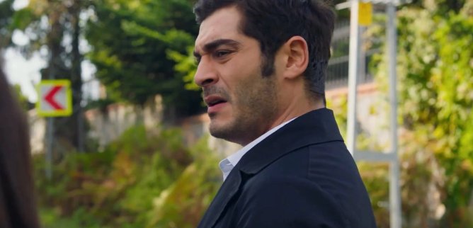 Турецкий сериал Совершенно другой человек 5 серия