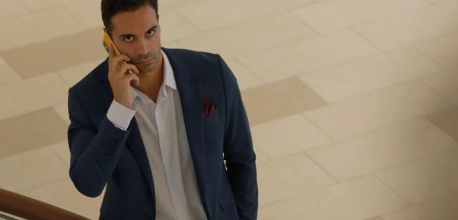 Турецкий сериал Совершенно другой человек 8 серия