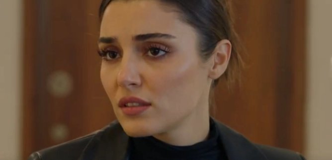 Турецкий сериал Совершенно другой человек 9 серия