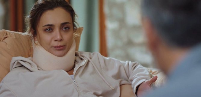 Турецкий сериал Синий изгнанник 23 серия