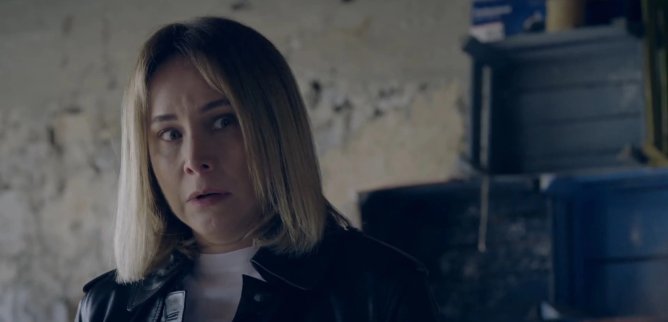 Турецкий сериал Ядовитый плющ 16 серия