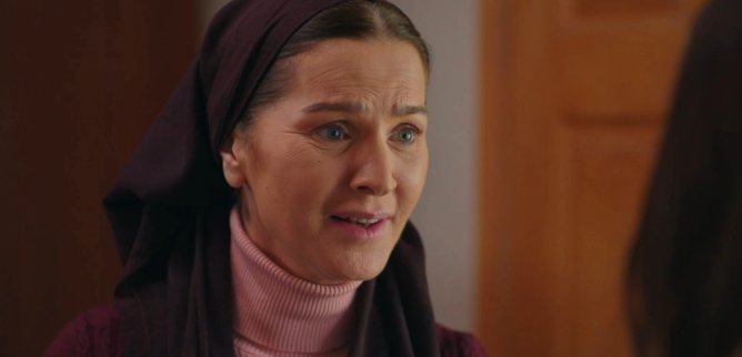 Турецкий сериал По имени Весна 87 серия