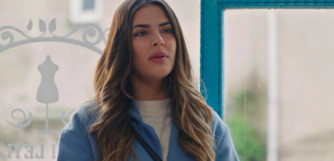 Турецкий сериал По имени Весна 89 серия