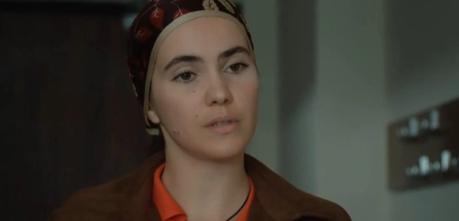 Турецкий сериал Три сестры 64 серия