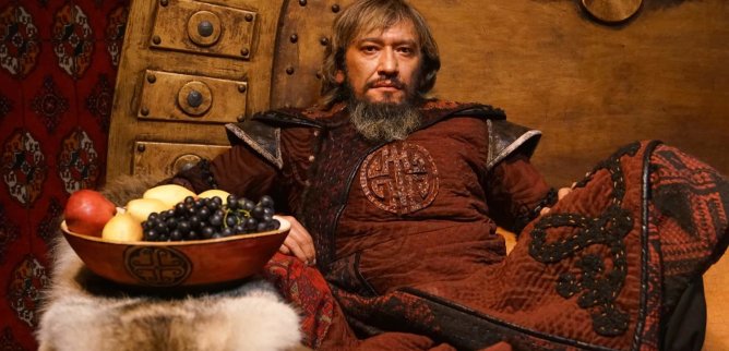 Турецкий сериал Я и есть Джелаладдин 7 серия
