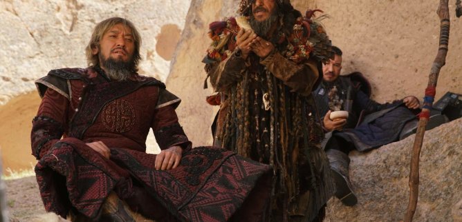 Турецкий сериал Я и есть Джелаладдин 8 серия
