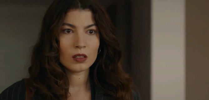 Турецкий сериал Предавать 47 серия