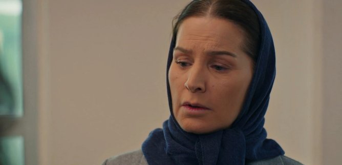 Турецкий сериал По имени Весна 102 серия