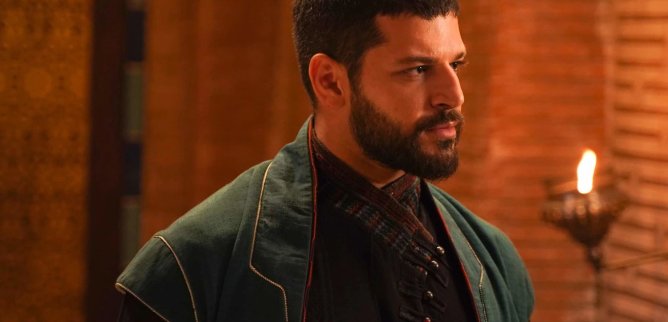 Турецкий сериал Я и есть Джелаладдин 18 серия