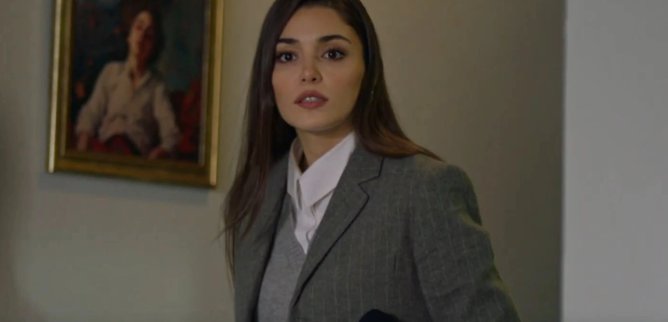 Турецкий сериал Совершенно другой человек 13 серия