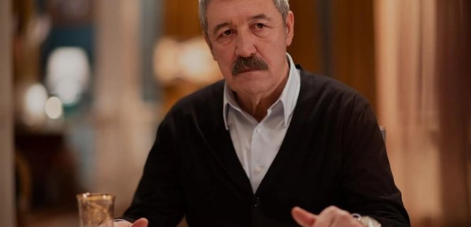 Турецкий сериал Спрячь меня 9 серия
