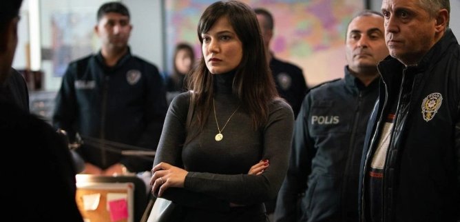 Турецкий сериал Приговор 78 серия