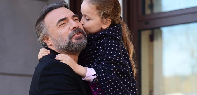Турецкий сериал Я не могу вписаться в этот мир 8 серия