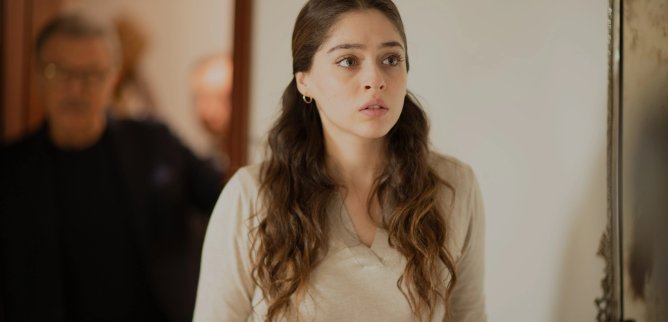 Турецкий сериал Спрячь меня 15 серия