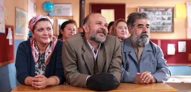 Турецкий сериал Зеленое море 31 серия