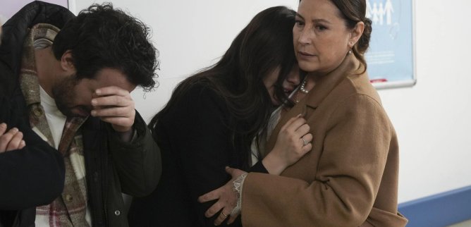 Турецкий сериал Предавать 61 серия