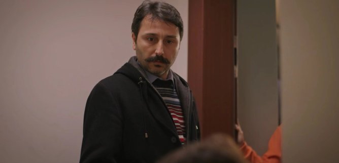 Турецкий сериал Нашей любви достаточно 18 серия