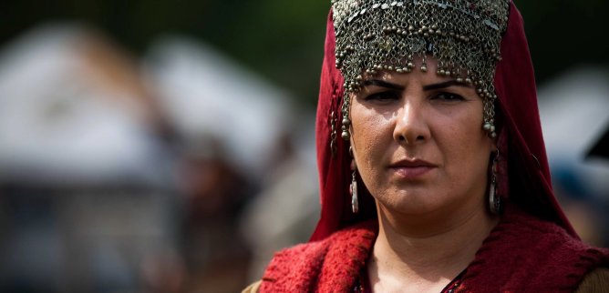 Турецкий сериал Воскресший Эртугрул 40 серия