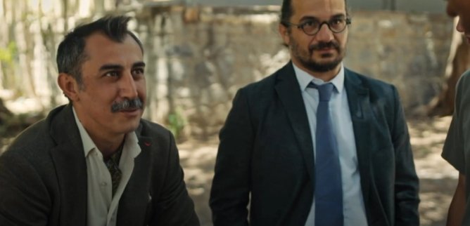 Турецкий сериал Фарш 28 серия