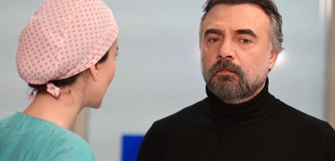 Турецкий сериал Я не могу вписаться в этот мир 17 серия