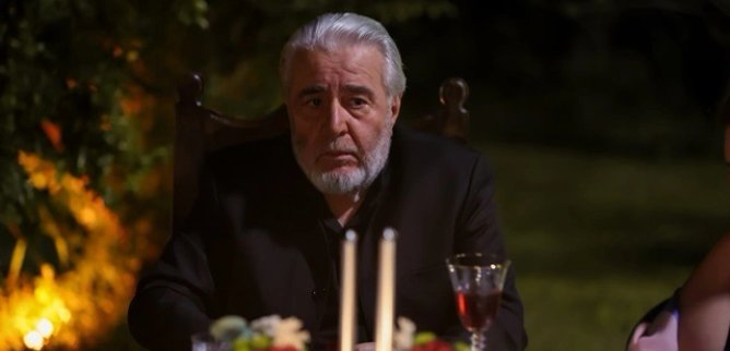 Турецкий сериал Запах сундука 28 серия