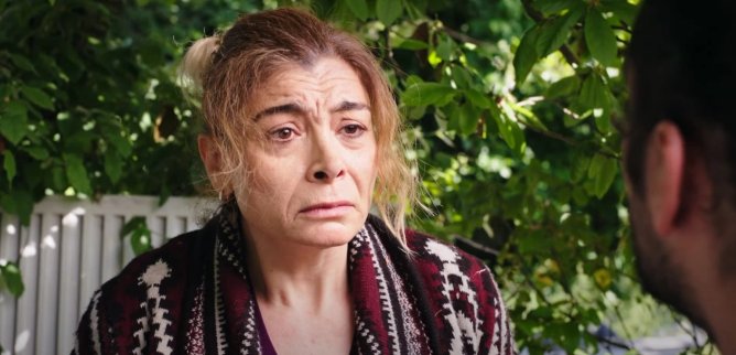 Турецкий сериал Хиджран 84 серия