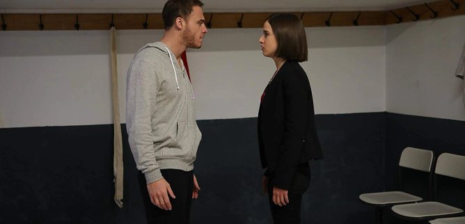 Турецкий сериал Этот город последует за тобой 18 серия