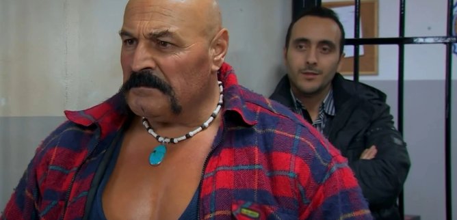 Турецкий сериал Богатая девушка, бедный парень 75 серия