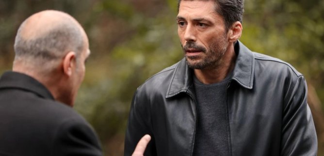 Турецкий сериал Запах сундука 40 серия