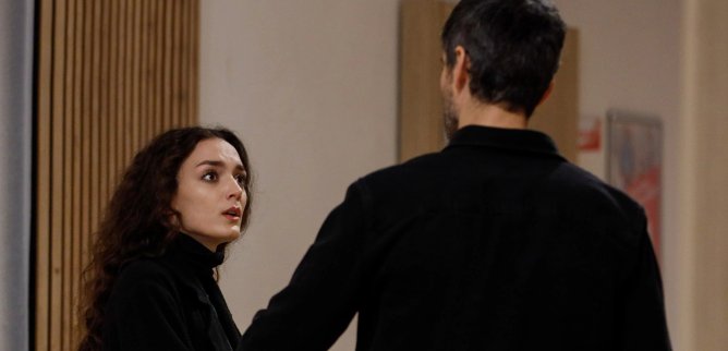 Турецкий сериал Доверенное 794 серия