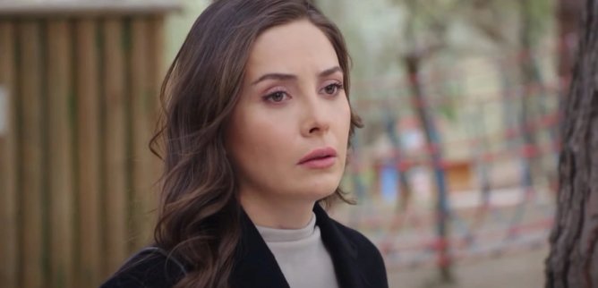 Турецкий сериал Моя дорогая мама 266 серия