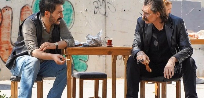 Турецкий сериал Молот и роза: Бехзат Ч. 10 серия