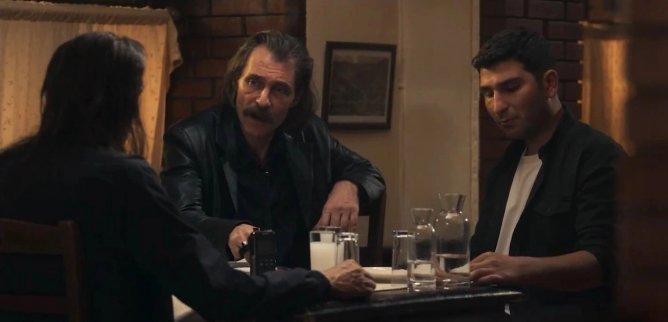 Турецкий сериал Молот и роза: Бехзат Ч. 16 серия