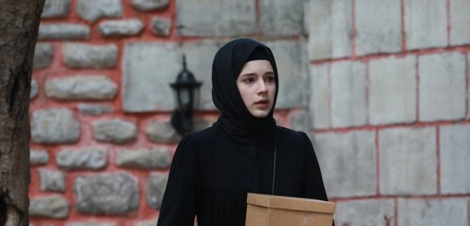 Турецкий сериал Красные бутоны 46 серия