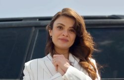 Турецкий сериал Далекий город 24 серия