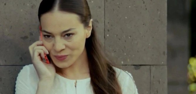 Турецкий сериал Танец, доводящий до слез 2 серия