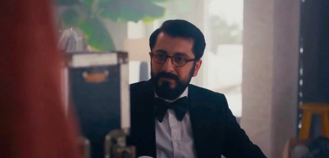 Турецкий сериал Махсун Джи 12 серия