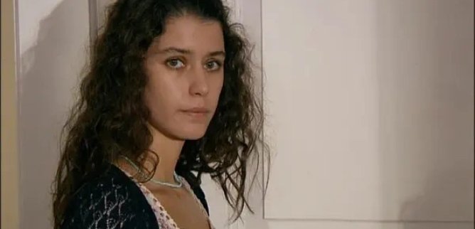 Турецкий сериал В чем вина Фатмагюль? 46 серия