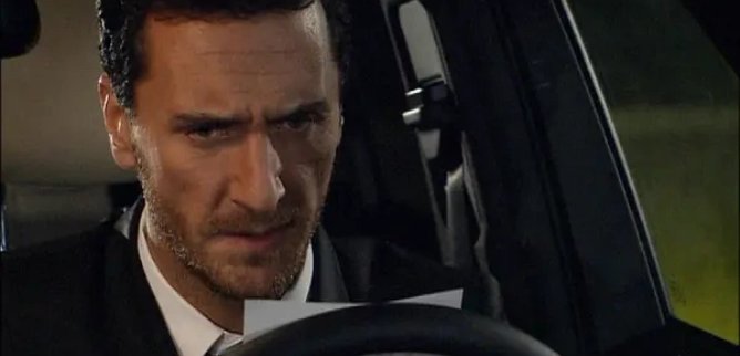 Турецкий сериал В чем вина Фатмагюль? 15 серия