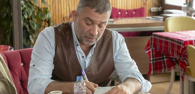 Турецкий сериал Опасные улицы 599 серия
