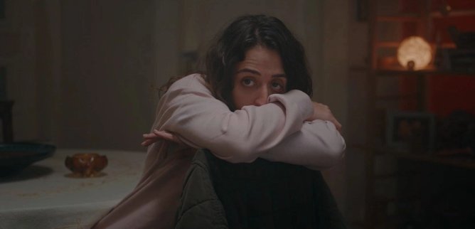 Турецкий сериал Махсун Джи 11 серия
