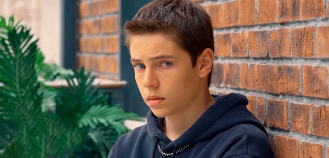 Турецкий сериал Кодовое имя Ласточка 53 серия