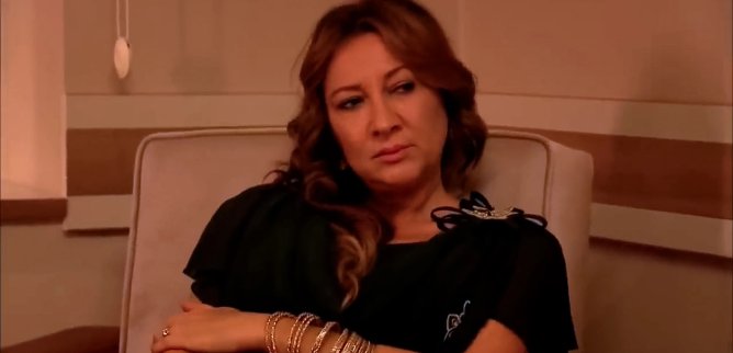 Турецкий сериал Небесная любовь 252 серия