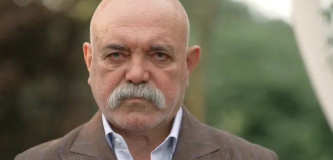 Турецкий сериал Наследный принц 1 серия